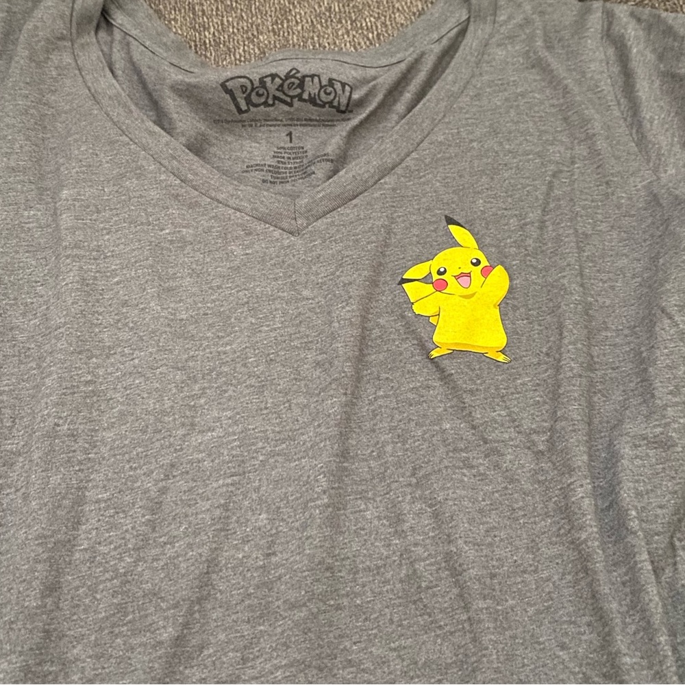 Woman’s plus size T shirt with Pokémon Torrid size 1